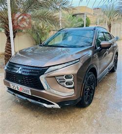 ميتسوبيشي إكليبس كروس